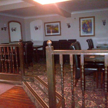 The Friar Tucks Hotell Gloucester Eksteriør bilde
