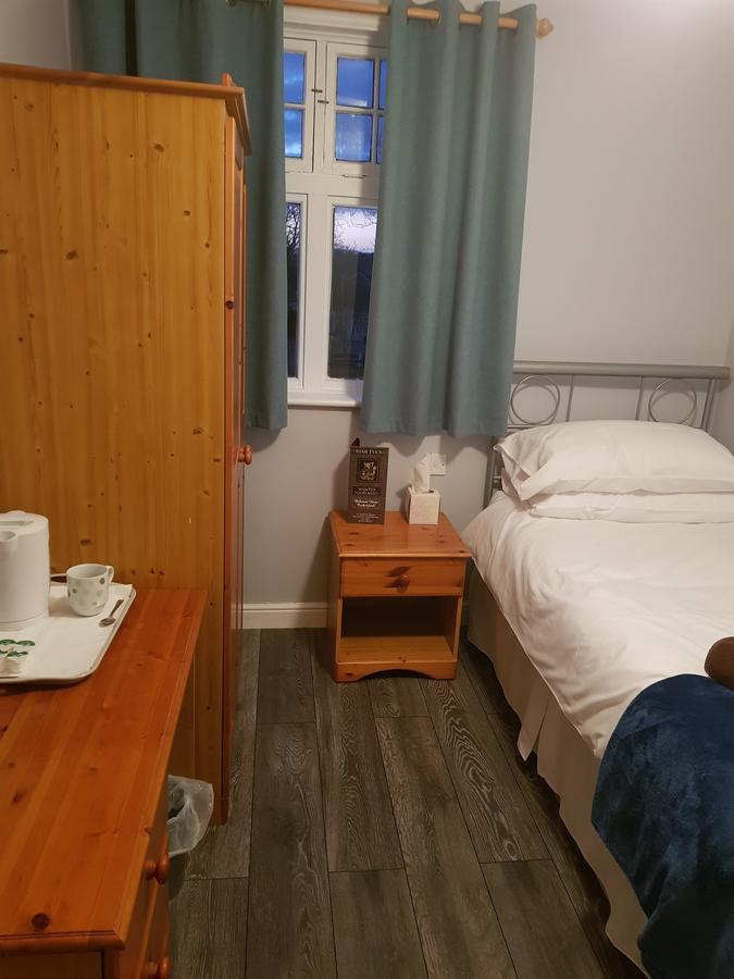 The Friar Tucks Hotell Gloucester Eksteriør bilde