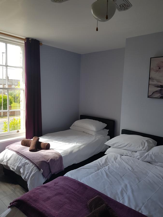 The Friar Tucks Hotell Gloucester Eksteriør bilde