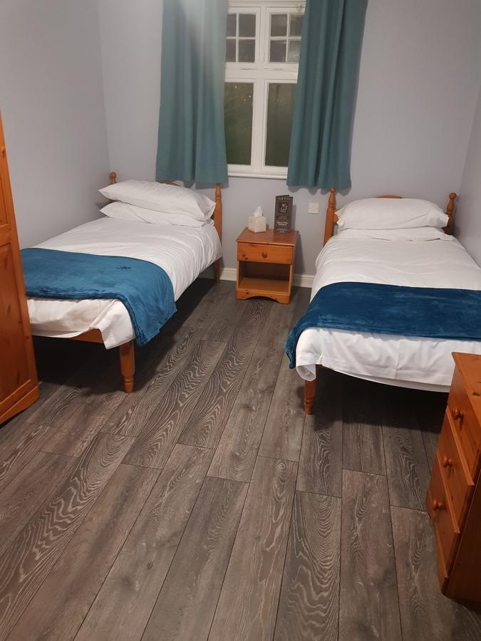 The Friar Tucks Hotell Gloucester Eksteriør bilde